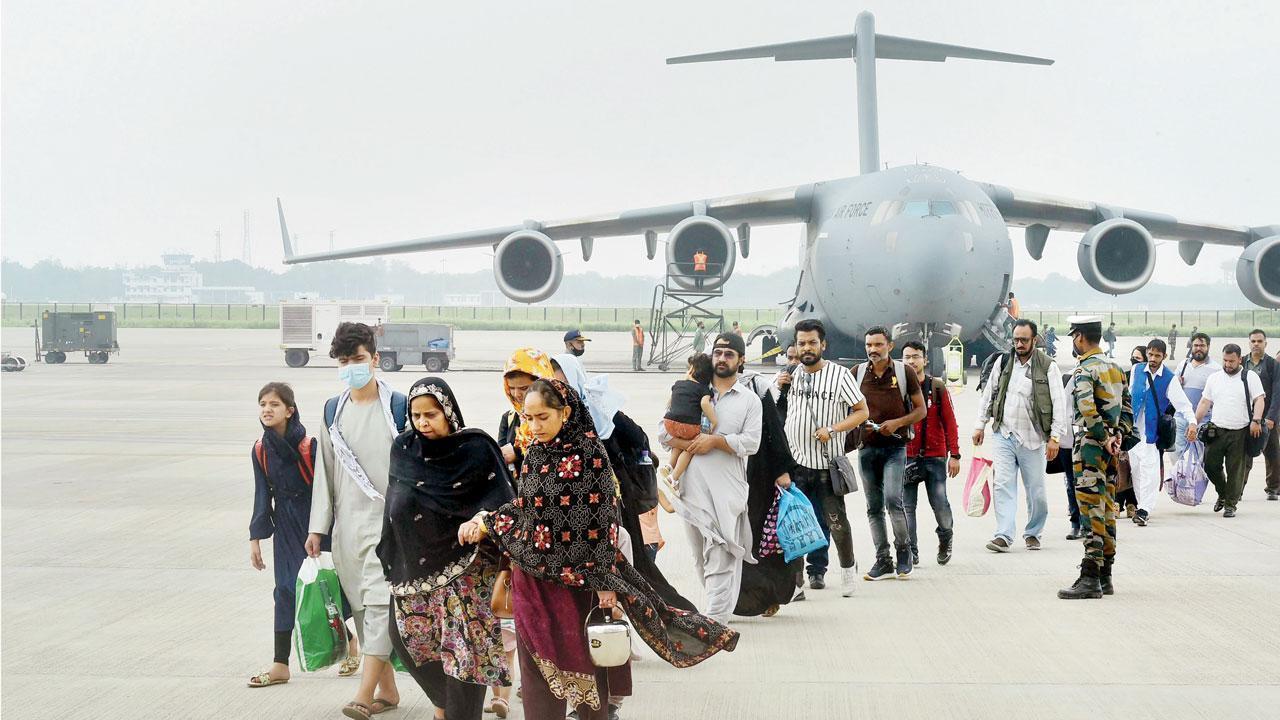 France ends evacuations at Kabul airport