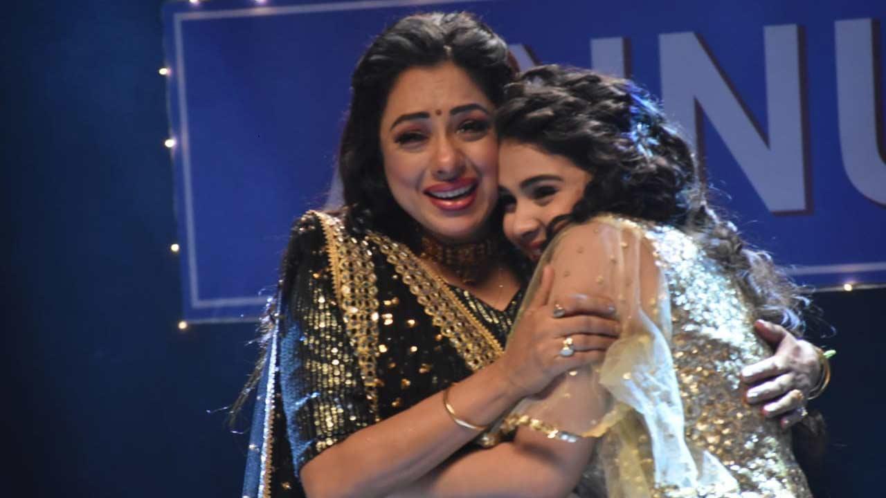 'Anupamaa' episode update: Pakhi performs with Anupamaa