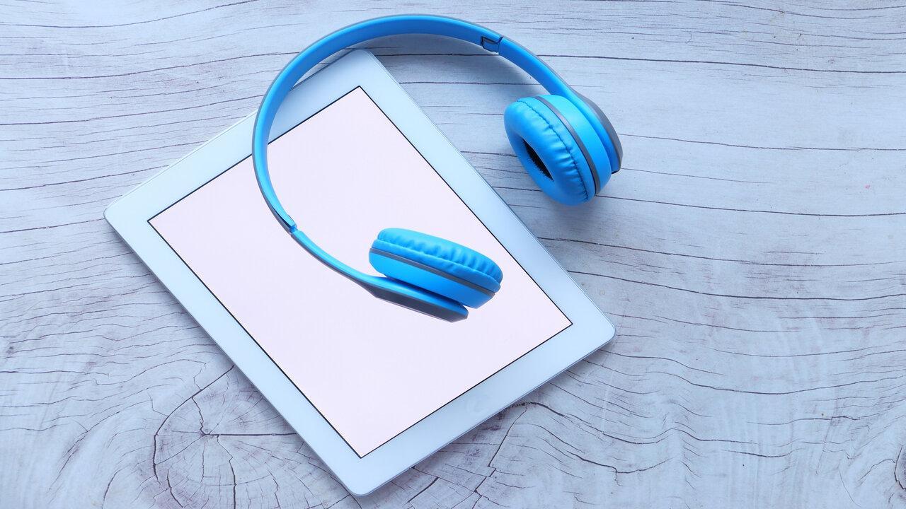 The best of non-fiction podcasts from around the globe
