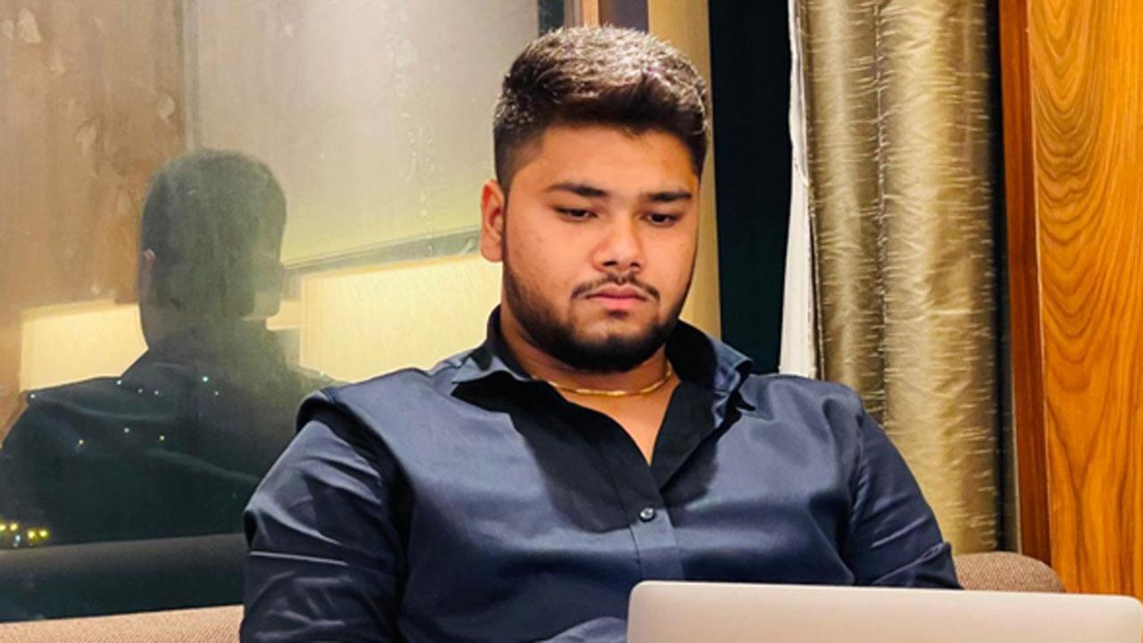 Ayush Nimawat: Behind-the-scenes guy