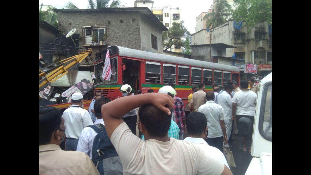 Mumbai: Pedestrian killed, 2 others injured in Bhandup after BEST bus driver loses control