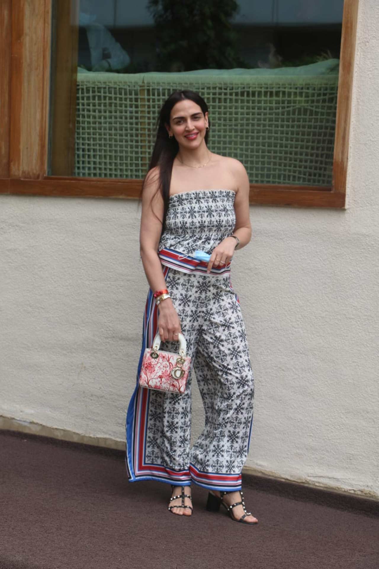 Esha Deol, who will be next seen in 'Ek Duaa,' her web debut, was all smiles when snapped in the city.