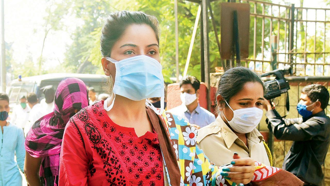 Pornography case: Mumbai court rejects anticipatory bail application of Gehana Vasisth