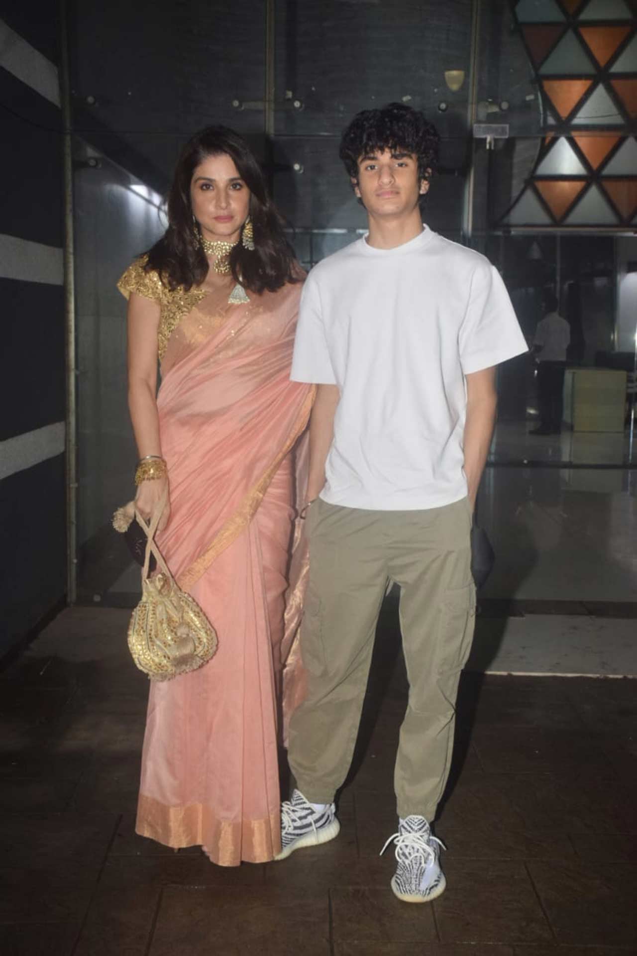 After Rhea Kapoor and Karan Boolani’s wedding celebrations earlier this week, the Kapoors got together again for the godh bharai of Antara Motiwalla Marwah. She is Sonam and Rhea Kapoor’s cousin Mohit Marwah’s wife. Antara and Mohit, who wed in 2018, are expecting their first child. The ceremony was conducted at Tina Ambani’s Cuffe Parade home. Antara’s mother Bhavna Motiwalla is Ambani’s sister.