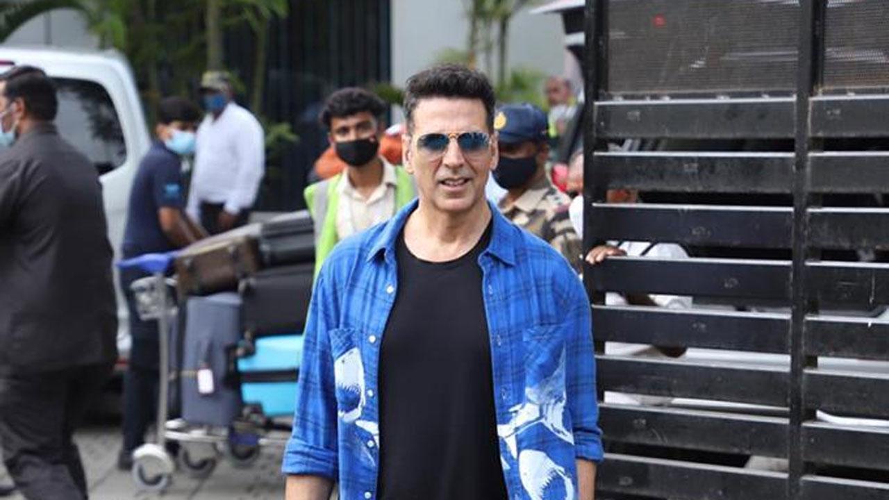 Akshay Kumar: Really excited about 'Bellbottom' releasing in theatres