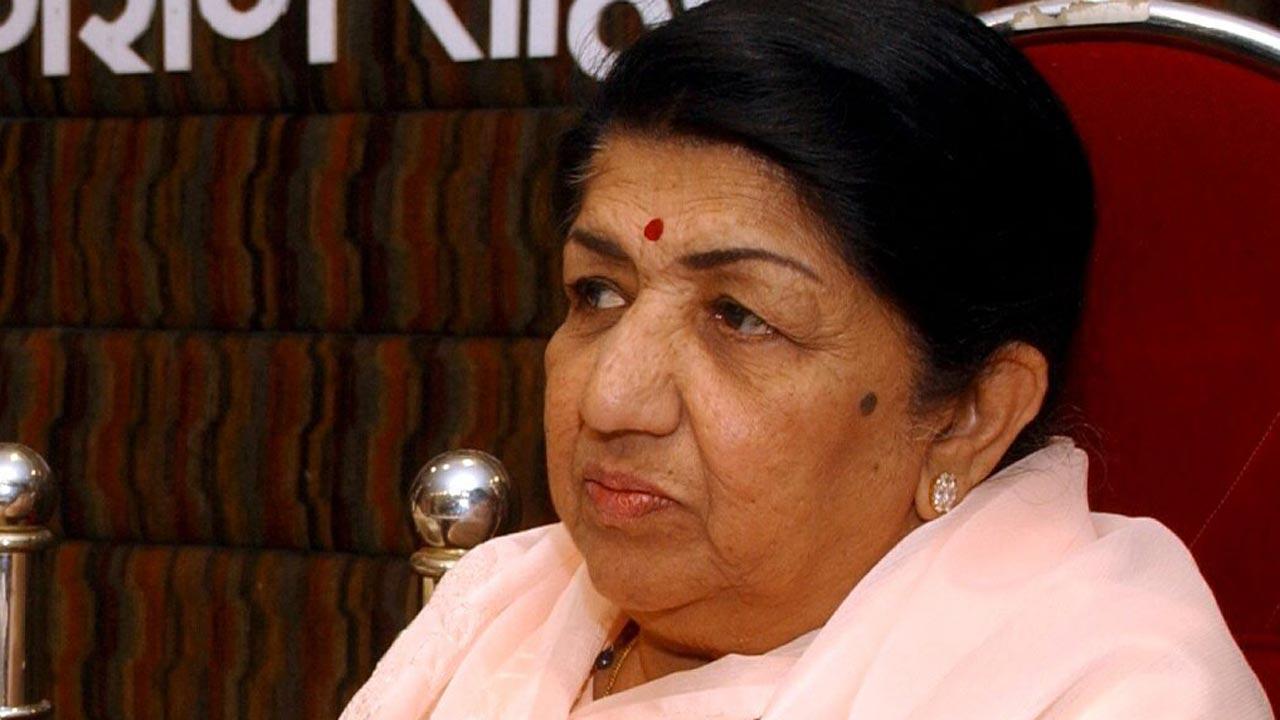 Lata Mangeshkar expresses grief over demise of her 'friend' Padma Shree awardee Padma Sachdev