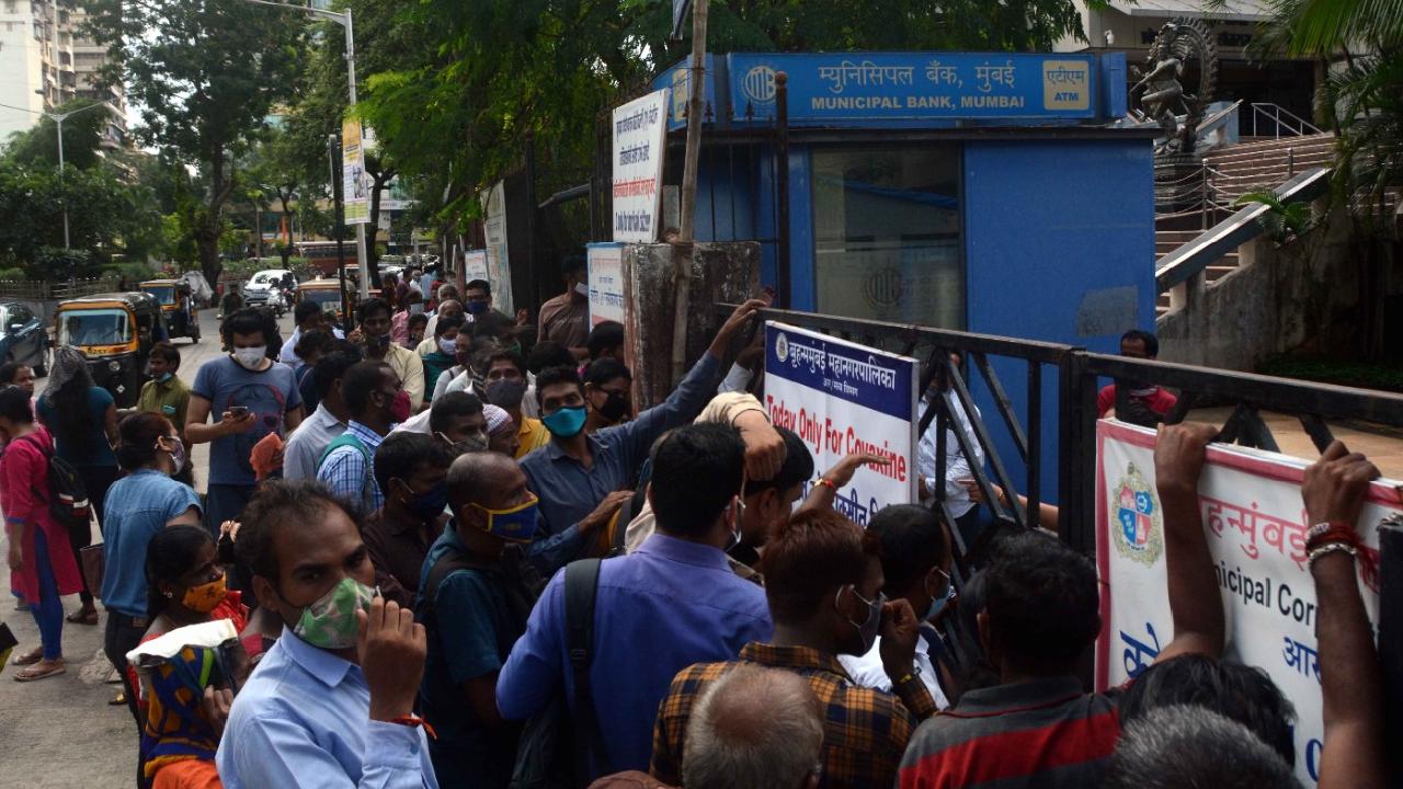 Mumbai adds 364 new Covid-19 cases, 5 deaths