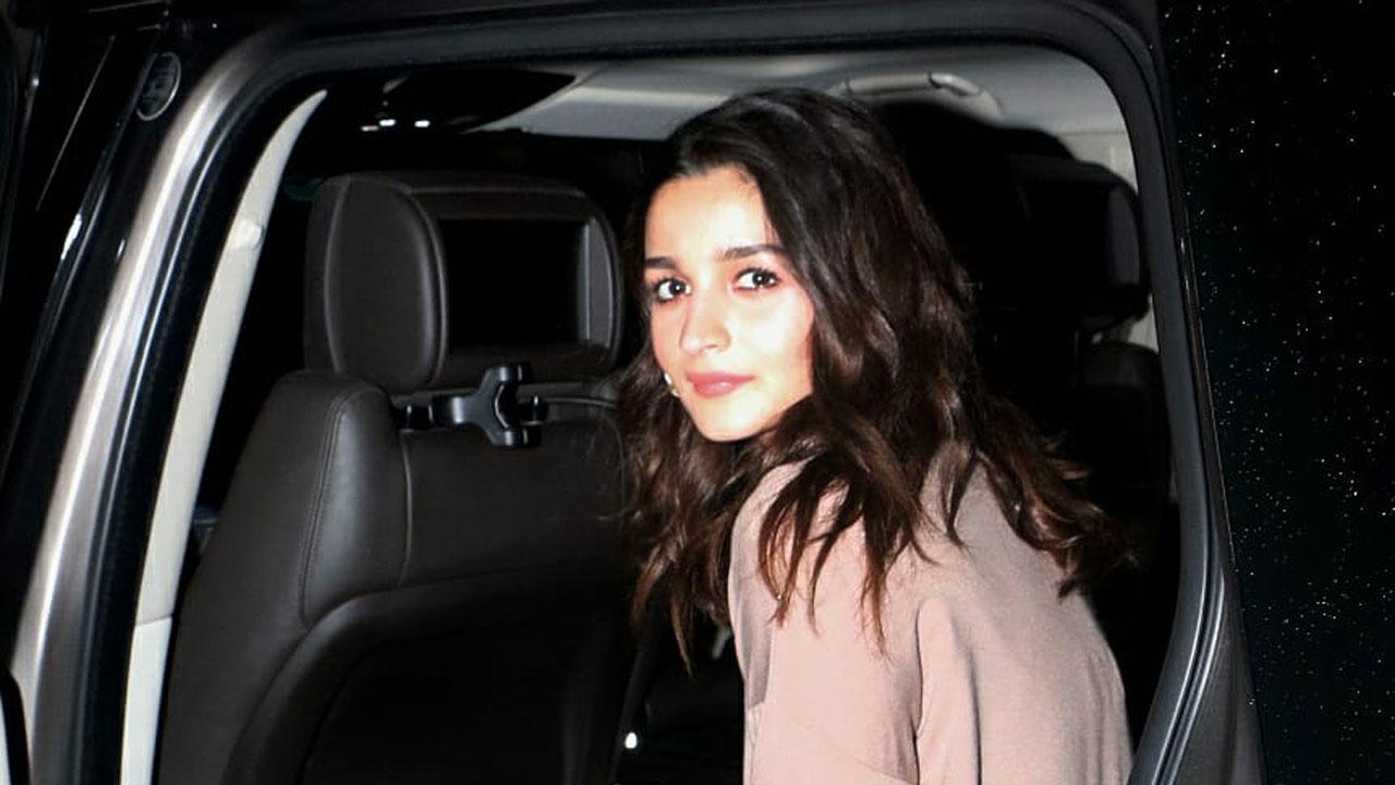 Alia Bhatt shines in latest post, captions it ‘the pineapple series’