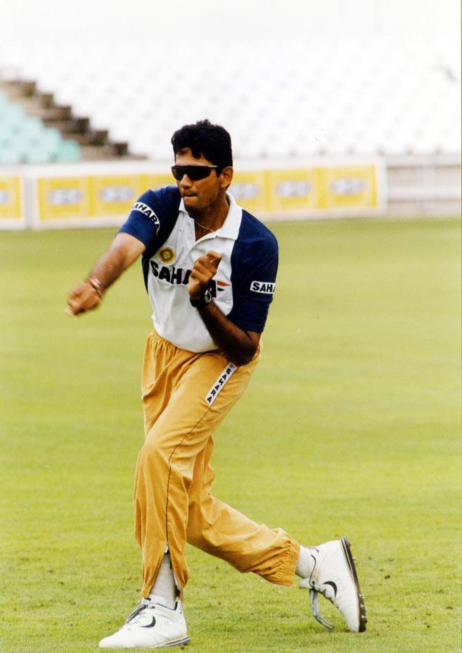 1996 was a golden year for Venkatesh Prasad as he took 10 wickets in a Test match vs South Africa and also took a five-wicket haul against England. Venkatesh Prasad took 55 wickets in 15 Tests and 48 wickets in 30 ODIs in the 1996/97 season, which lead to him being named the CEAT International Cricketer of the year