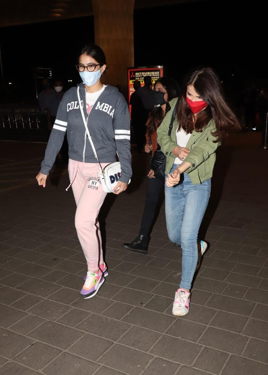 Sara Ali Khan and Radhika Madan were spotted together at the airport. The two could be seen having a conversation and both of them looked amused as they arrived. Sara recently announced about her partnership with Kailash Satyarthi Children Foundation, which aims at providing help and assistance to the kids who have been orphaned due to the devastating waves of Covid-19. In the past two years, many underage children have lost their loved ones to Covid-19 and now are left orphaned, and miserable. 
