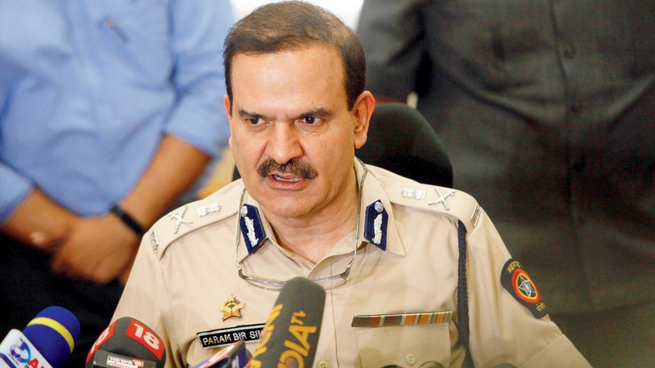 Mumbai: Extortion case against Param Bir Singh transferred to CID