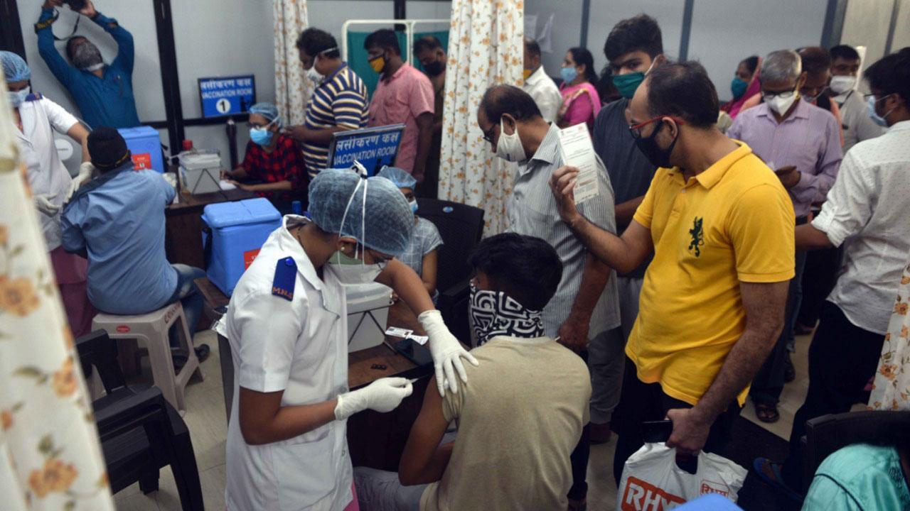 Covid-19: Maharashtra reports 5,787 cases, 134 fatalities