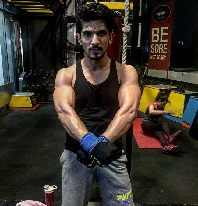 Arjun also hosted the reality show Dance Deewane (2018) which was judged by Madhuri Dixit Nene, Tushar Kalia and Shashank Khaitan.