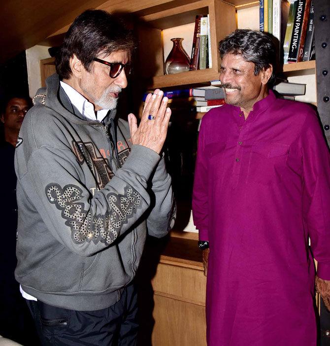 Amitabh Bachchan meets Kapil Dev