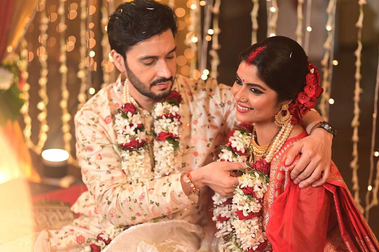 Sayantani Ghosh-Anugrah Tiwari
Sayantani Ghosh tied the knot with Anugrah Tiwari in a private ceremony in Kolkata on December 5. She shared a few photographs on Instagram, and wrote, 