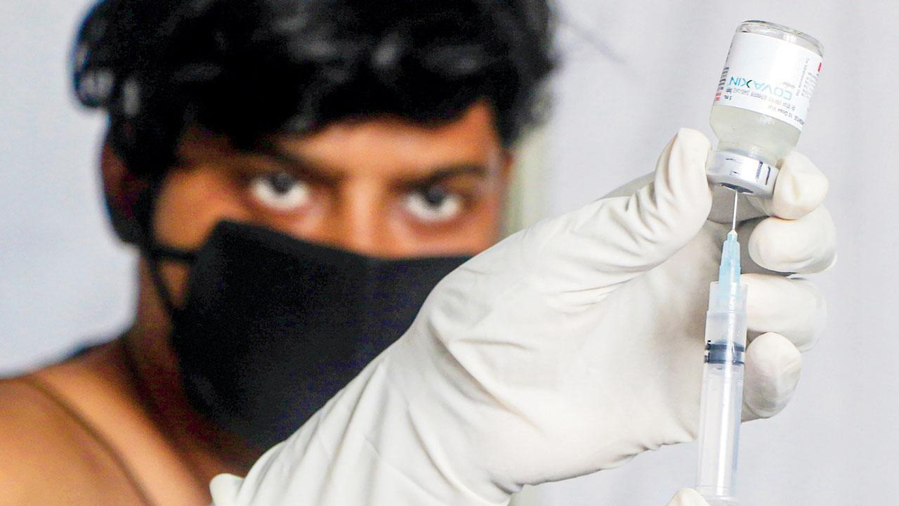 ‘Modi’, ‘Shah’, ‘Sonia’ tested, jabbed in Bihar