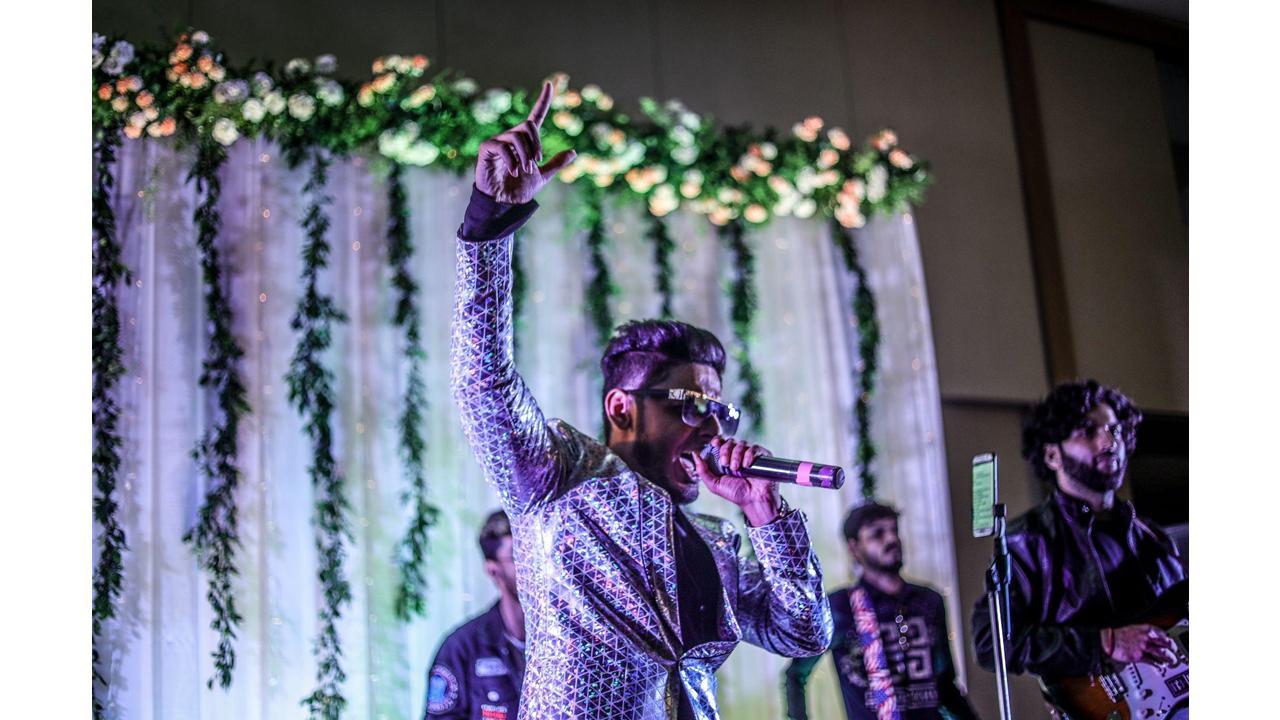 Armaan Thakur: Making audiences go crazy with his live performances