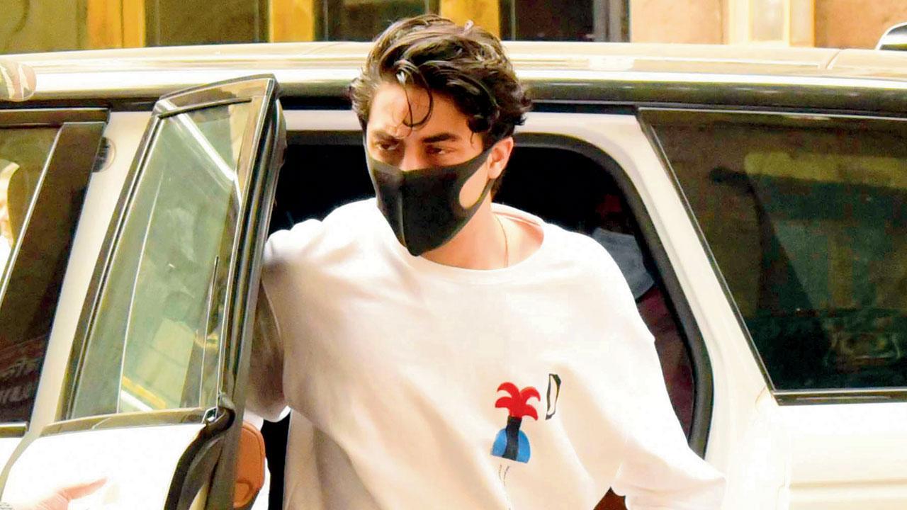 Aryan Khan was taken into custody by the Naracotics Control Bureau on October 3 after they raided a cruise party in Mumbai. Shah Rukh Khan's son was shifted to Arthur Road jail where he spent over 25 days. He was granted bail on October 29 and came home on October 30. He has now been relieved of his weekly appearances (every Friday) at the NCB office. 