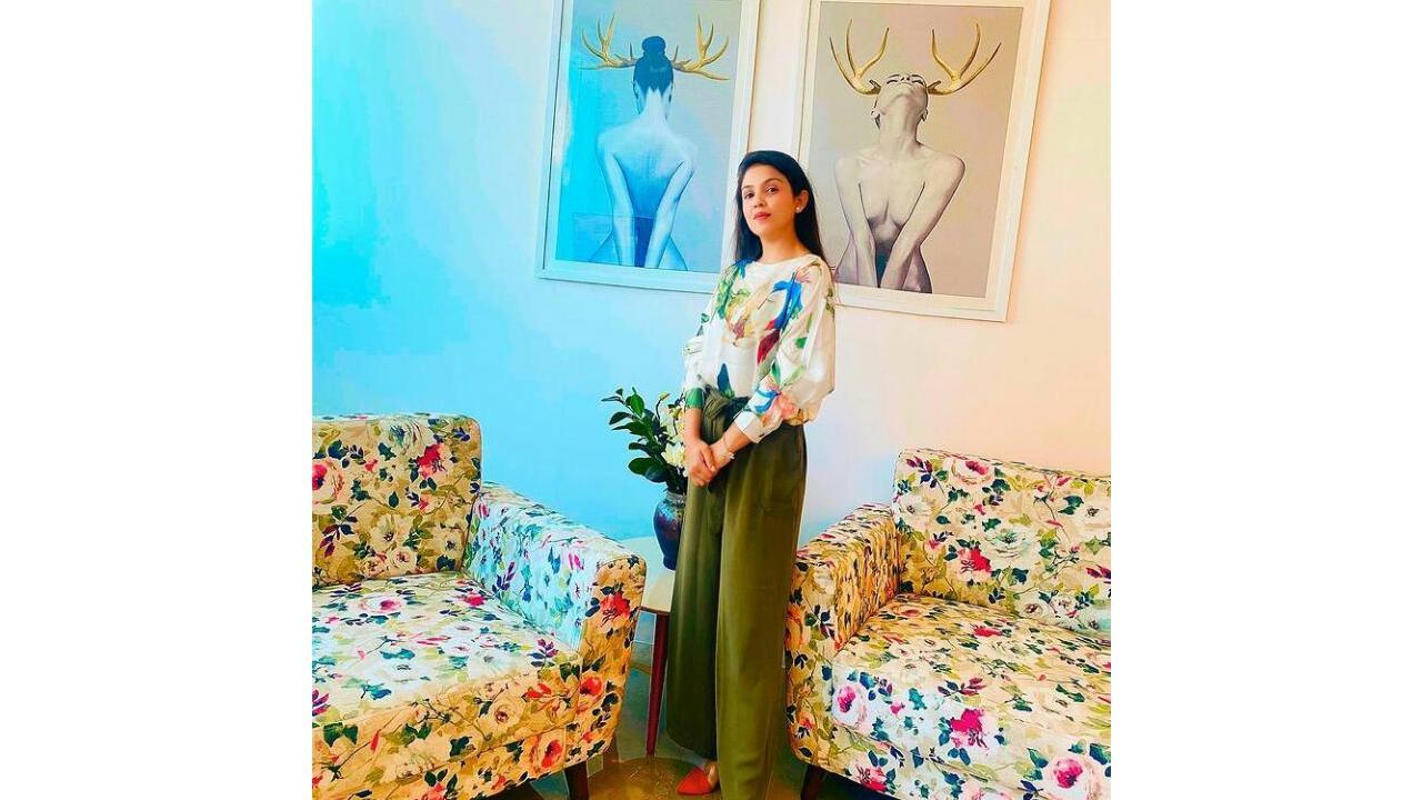 Avani Sheth is a multi-talented Fashion Designer & Actress who has successfully shown her skills.