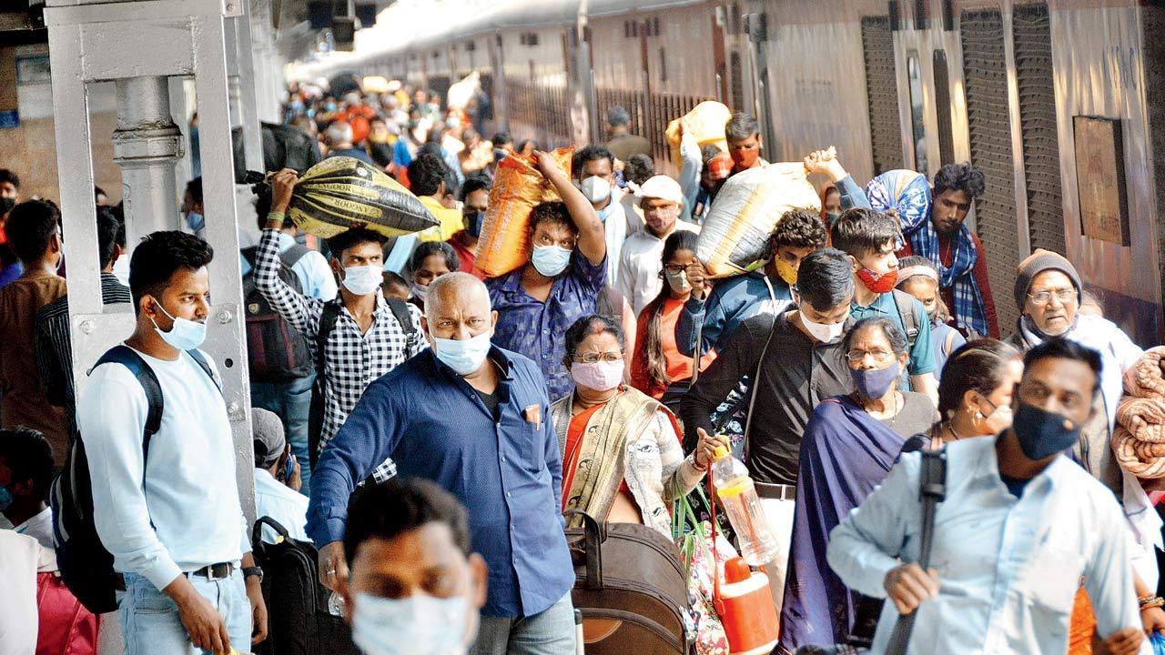 BMC runs out of tests at Lokmanya Tilak Terminus in Kurla