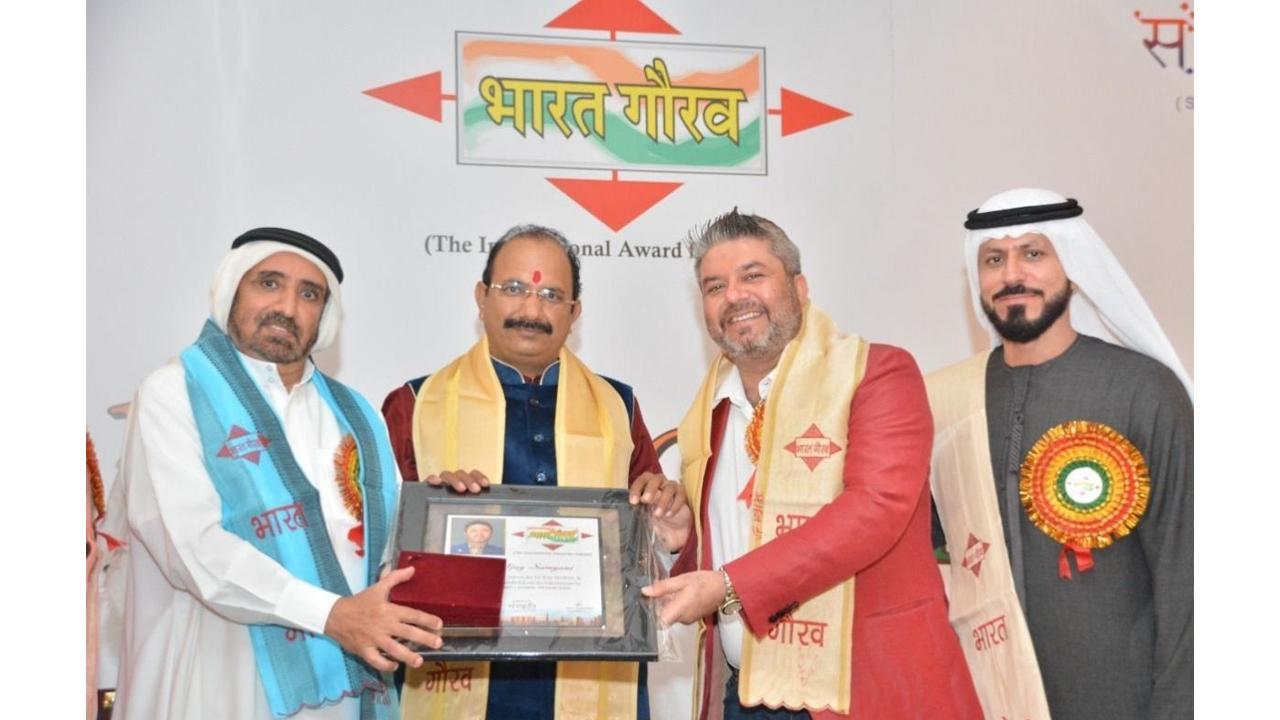 28 Eminent personalities got the honor at the Bharat Gaurav Award organized by Pandit Suresh Mishra