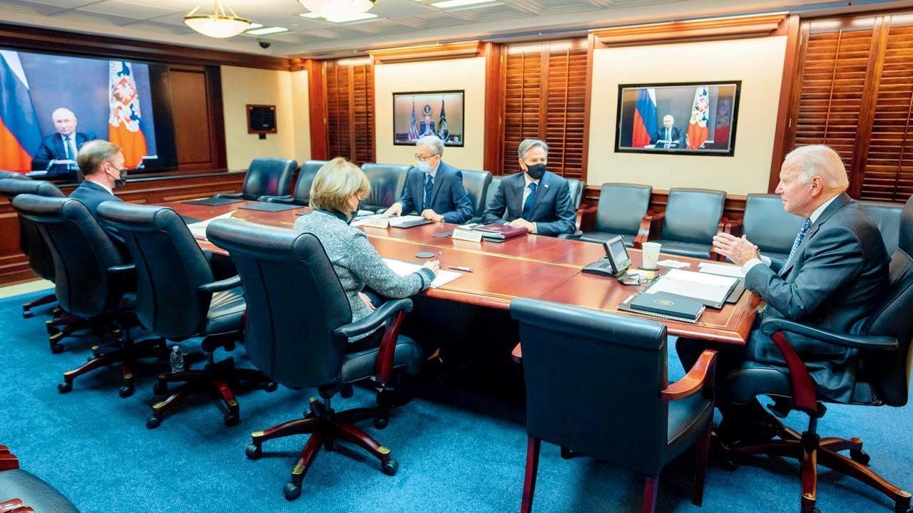Biden-Putin talks: No sign of breakthrough in Ukraine tensions