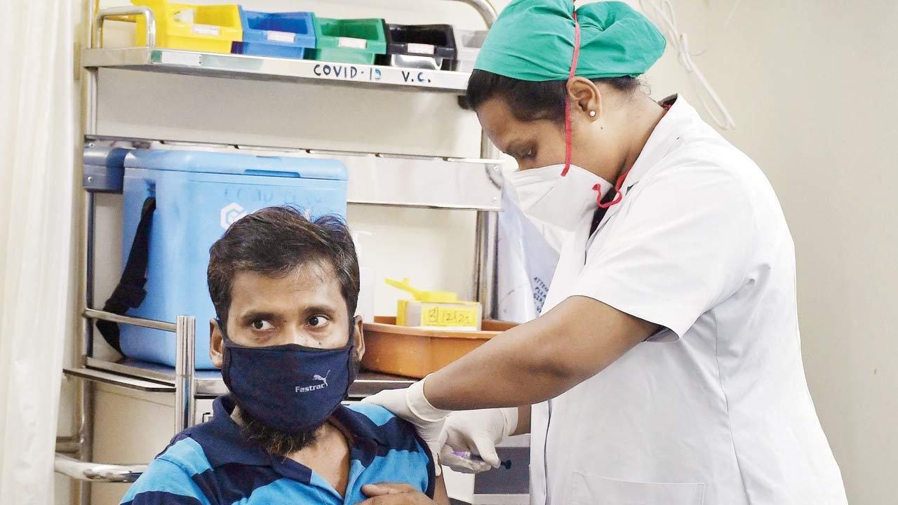 ‘Boosters won’t work, bivalent vax needed against Omicron’, say health experts