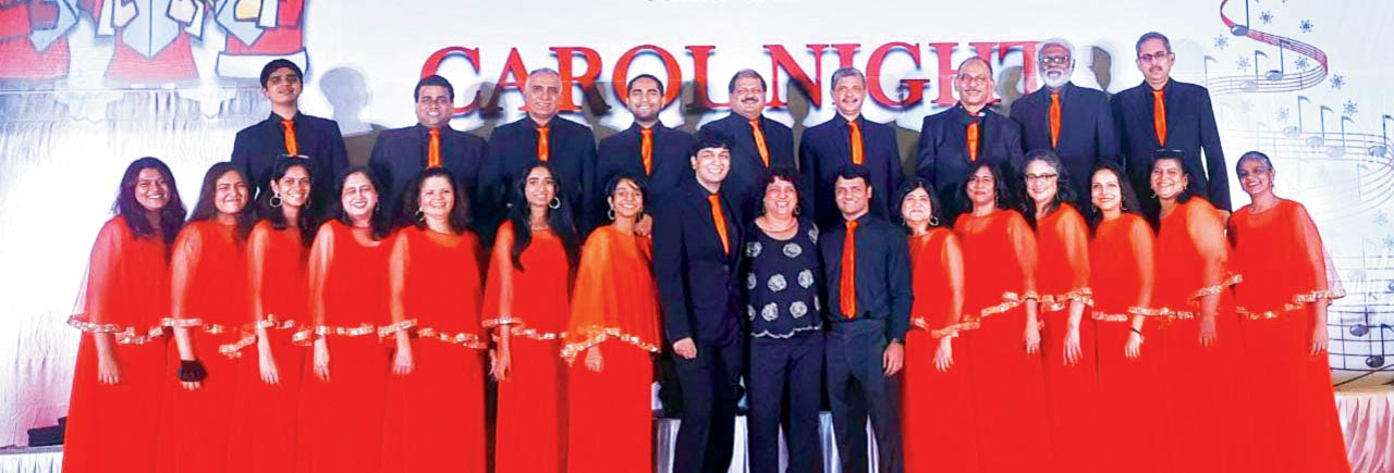 Pinto with The Santacruz Ensemble which she founded in 1992