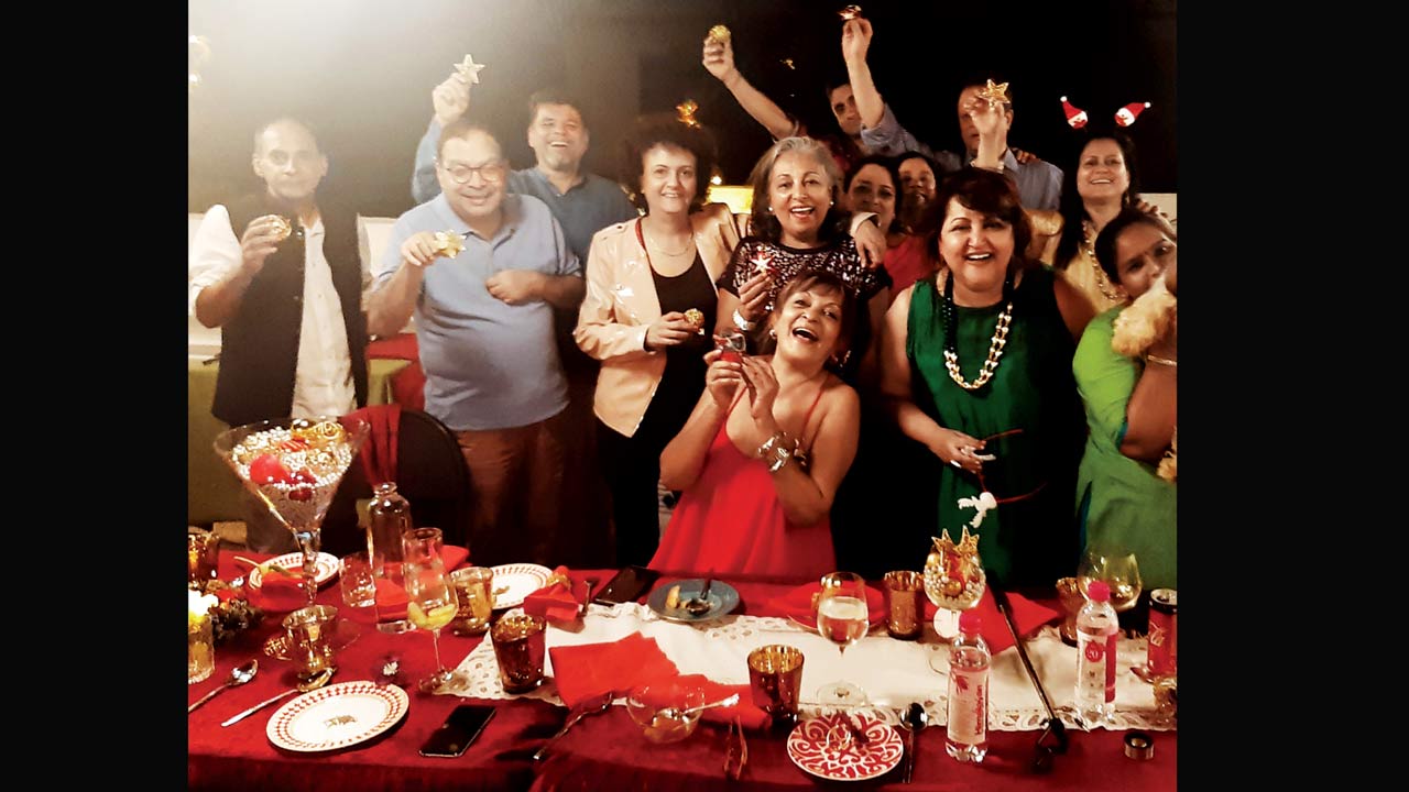 (From left) Late Ranjit Chowdhury, Allan Sayani, Cookiee D’Souza, Sarina Shah, Manju Uttamchandani, Vanessa Ryan, Bernadine Dias, Tejveer Singh, Vivek Gupta, Mansuetta D’Souza, Nikki Salunke, Raell Padamsee and Kavita Sahni