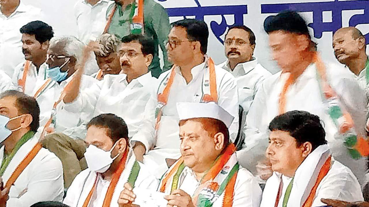 Congress gets Trojan horse feeling in Nagpur