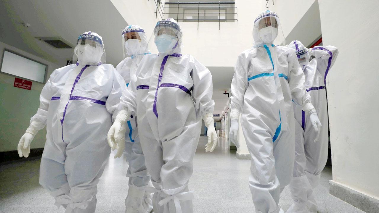 Karnataka to train 18,000 nursing students amid Omicron scare