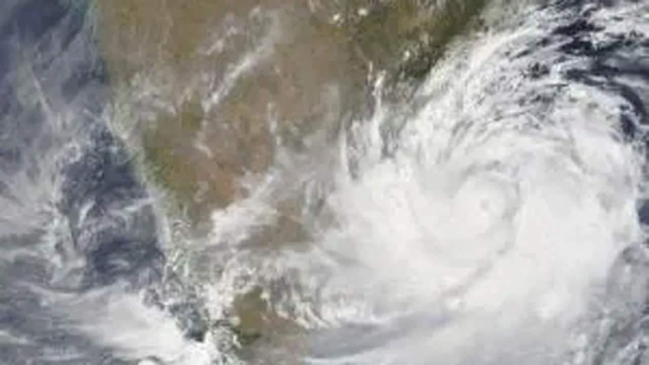 Cyclone Jawad likely to weaken further, 18 NDRF teams deployed in West Bengal
