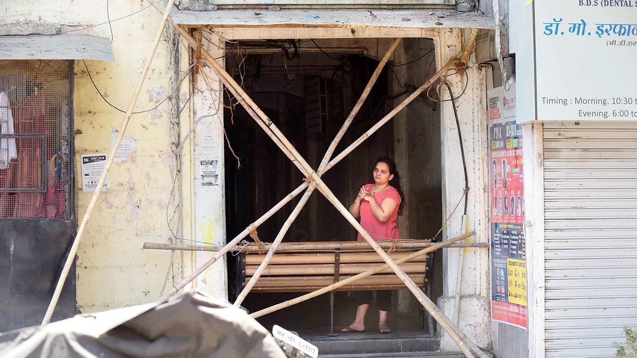 D ward slum declared containment zone, but access not shut yet