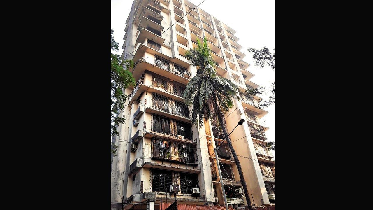Bombay HC order enabling work on stuck Khar project a welcome move, say legal experts