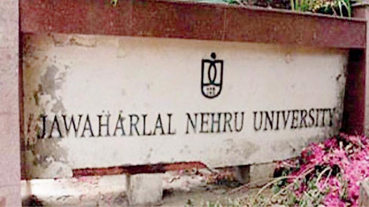 JNU tweaks language of controversial invitation 