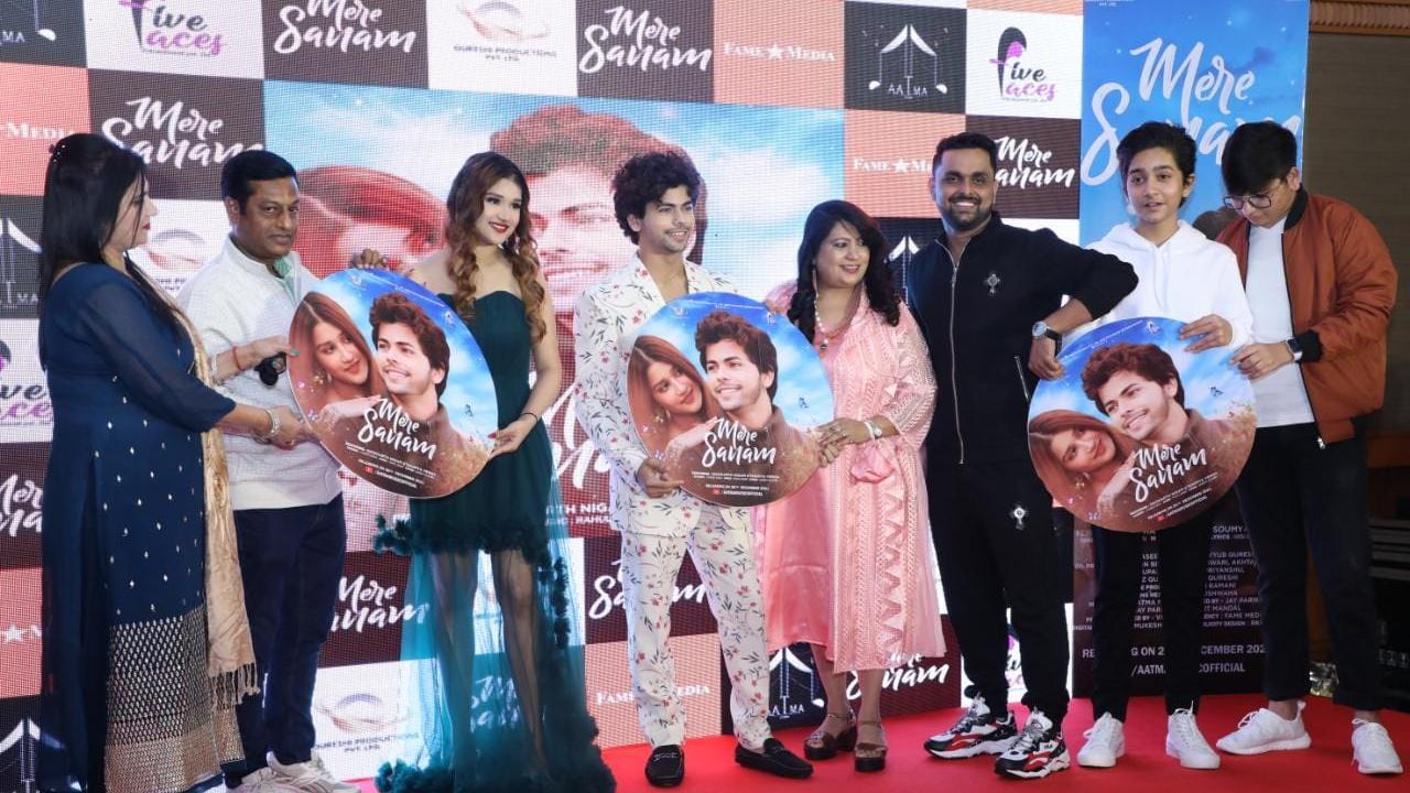 Siddharth Nigam, Ayyub Qureshi grab the limelight at the launch of Music video 