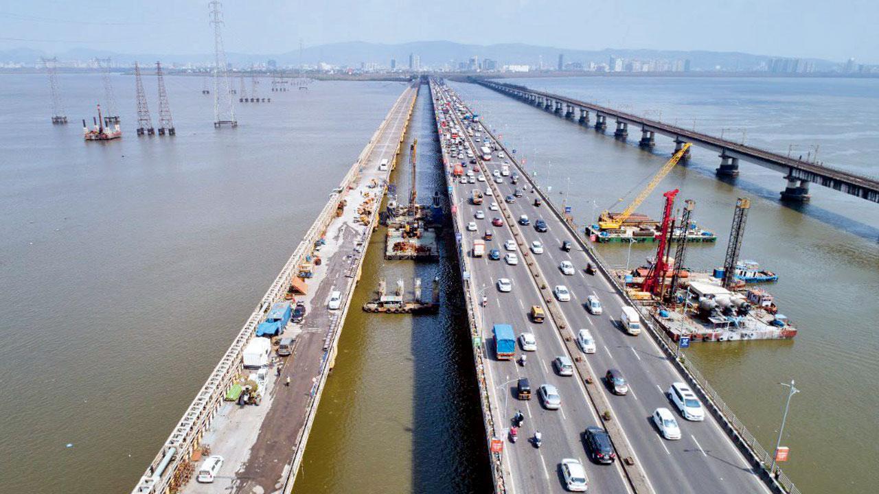 Traffic congestions near Vashi toll plaza to end by 2023