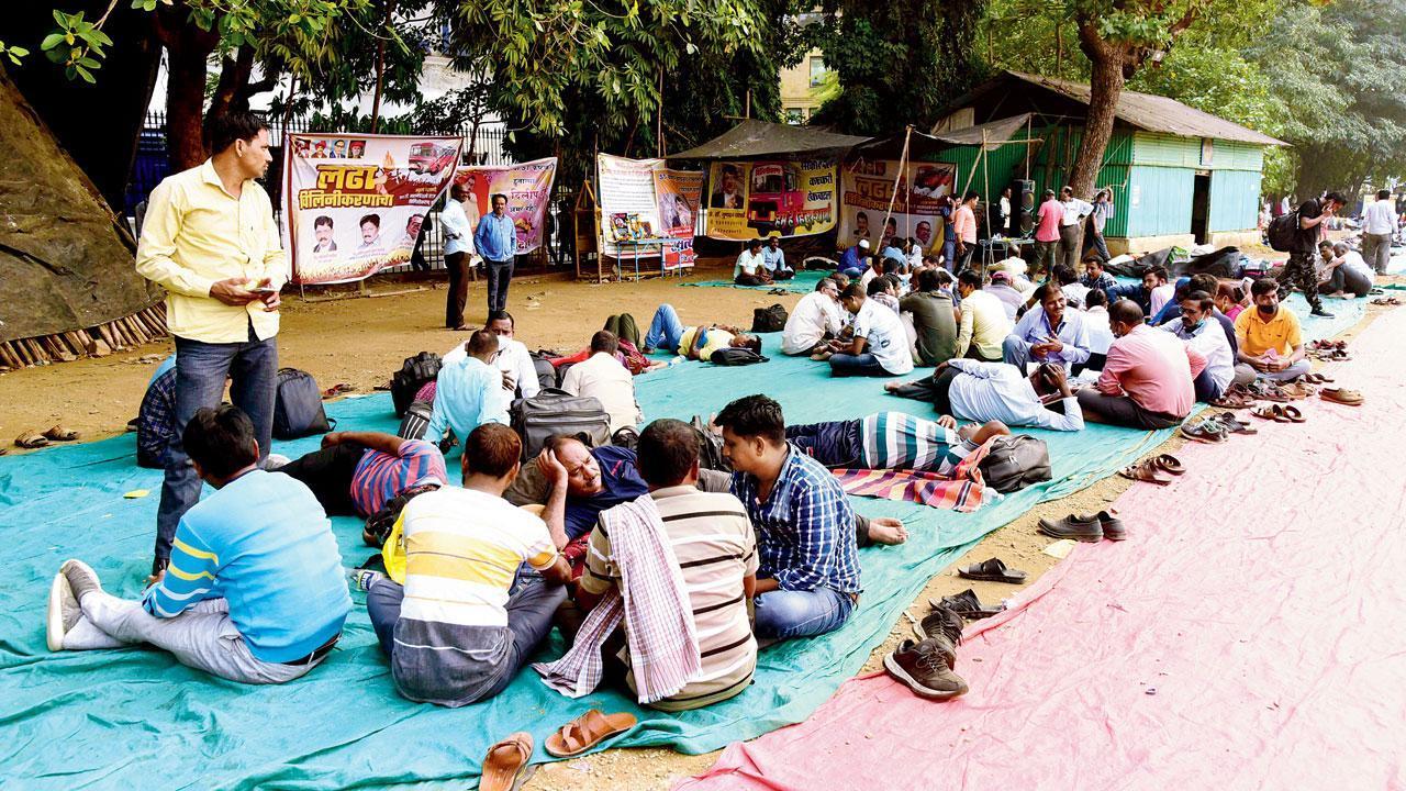 MSRTC slaps dismissal notices on 230 staffers