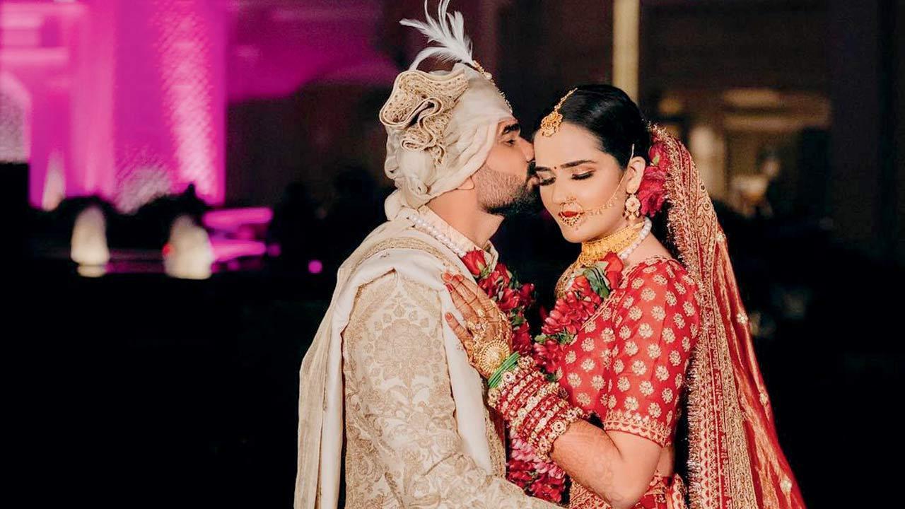 Caught & Bowled! Cricketer Rahul Tewatia ties the knot with Ridhi Pannu at luxury hotel