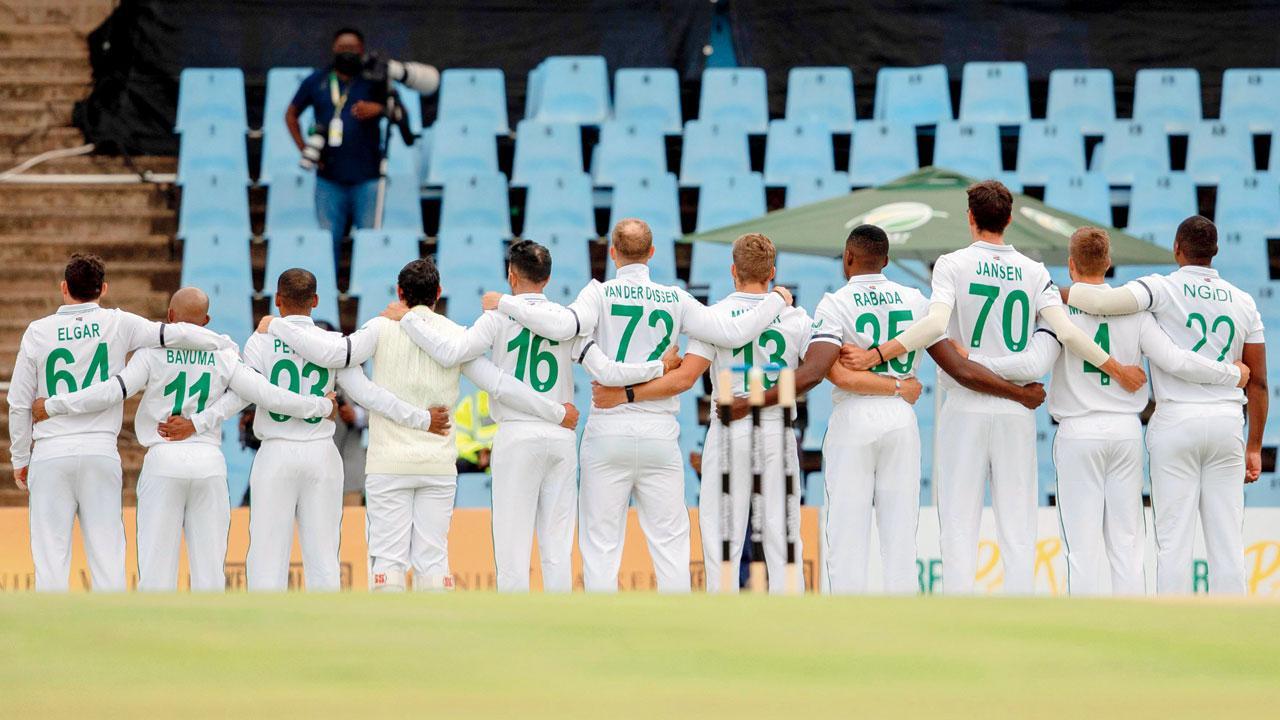 India, South Africa teams observe silence to honour Tutu