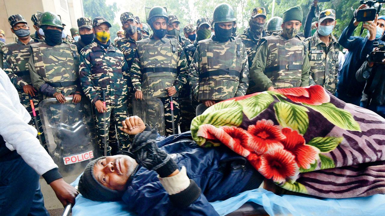 A patient being brought to Safdarjung Hospital, on Tuesday. Pic/PTI