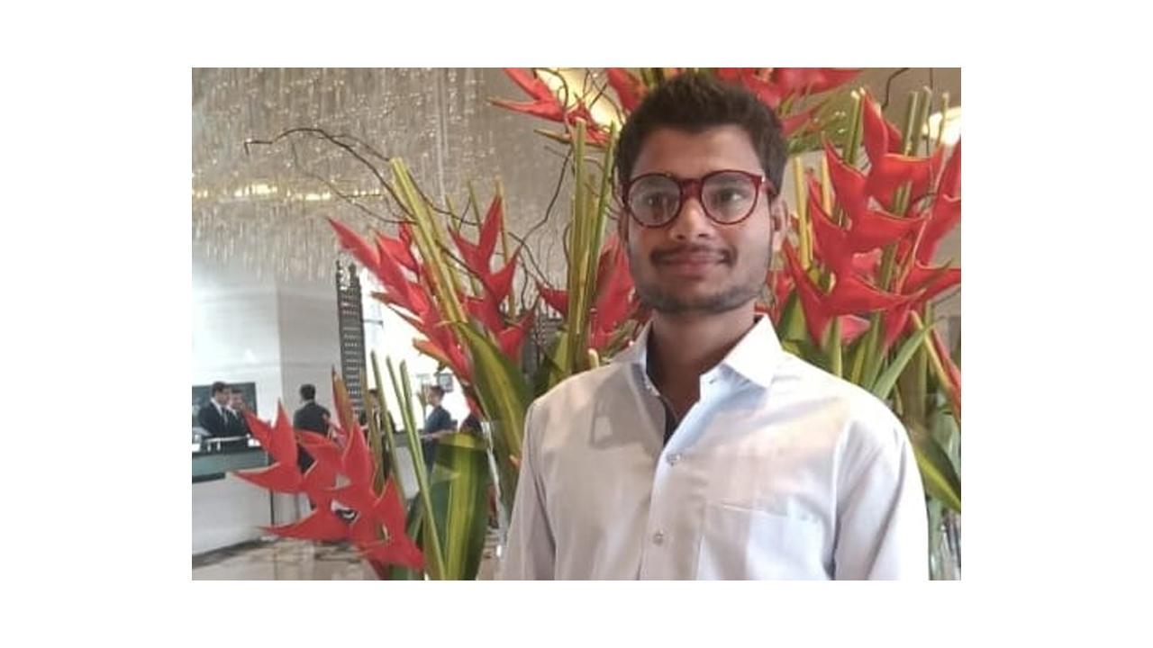 Meet Sourabh Dhanuk, a digital entrepreneur with dynamic vision of entrepreneurship