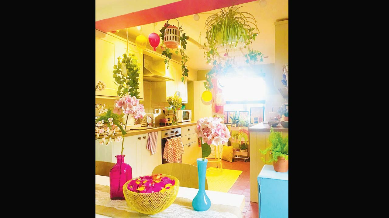 Picking a “feminine and uplifting” colour palette to replace the magnolia, the mum-of-two added pops of colour into every room—spending a total of £1,500 on the renovation. Pics/Instagram