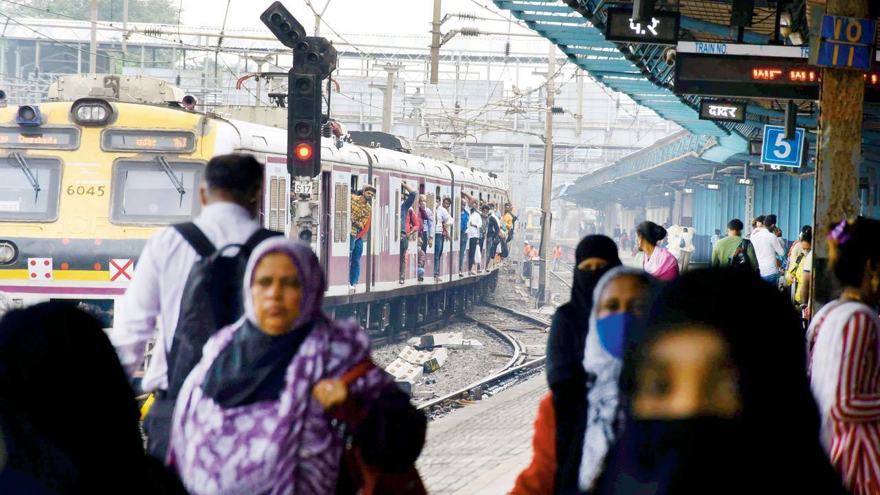 45 Western Railway trains cancelled during rush hour 