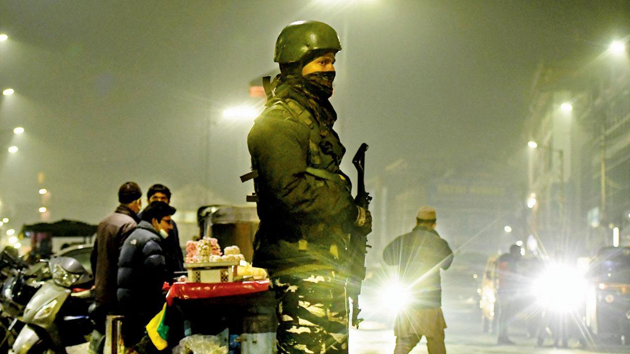 Winter chill grips Rajasthan, Odisha, Delhi and Jammu and Kashmir