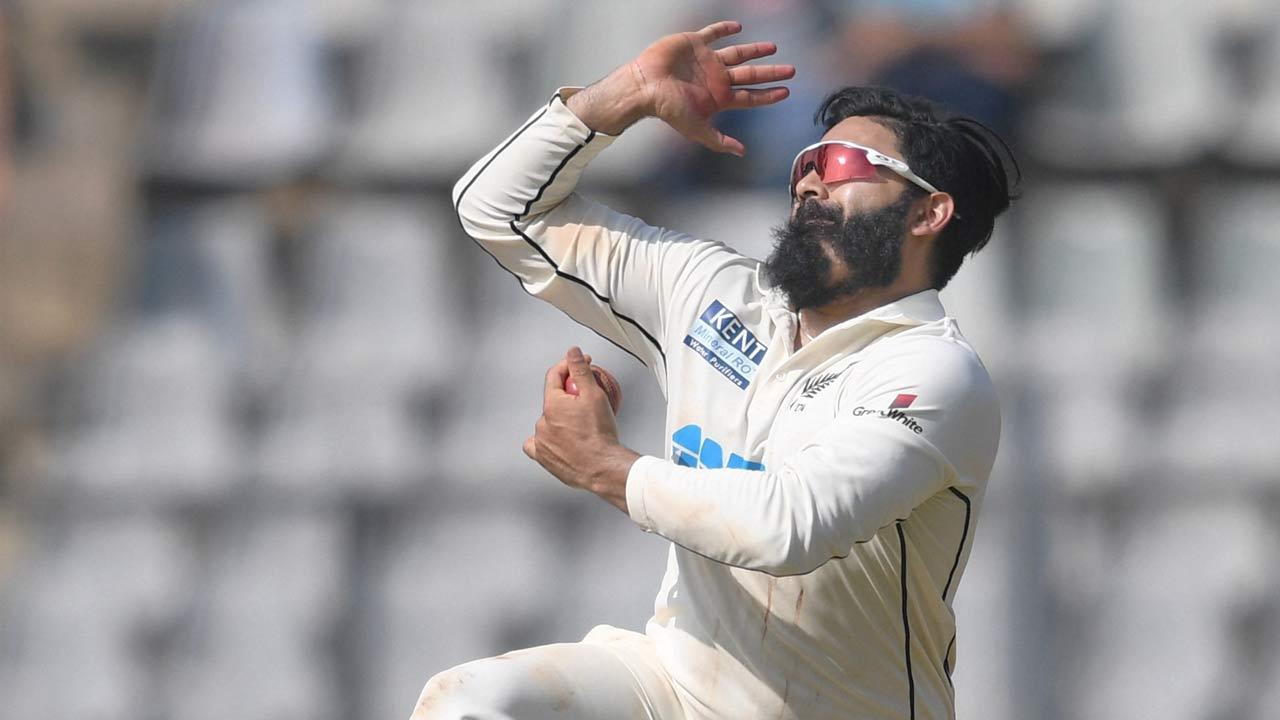 Hadlee on Ajaz show: Great moment for him 