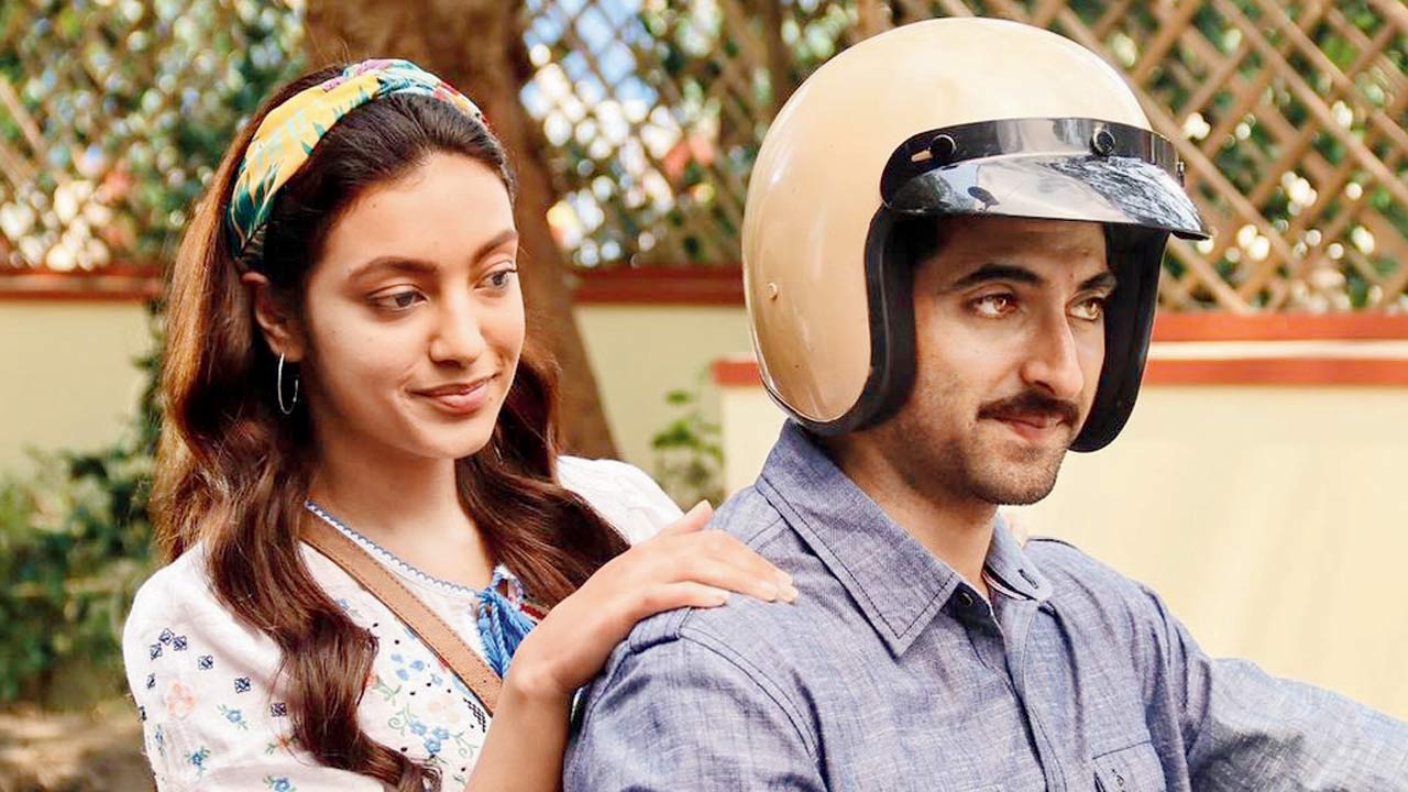 A still from Dil Bekarar