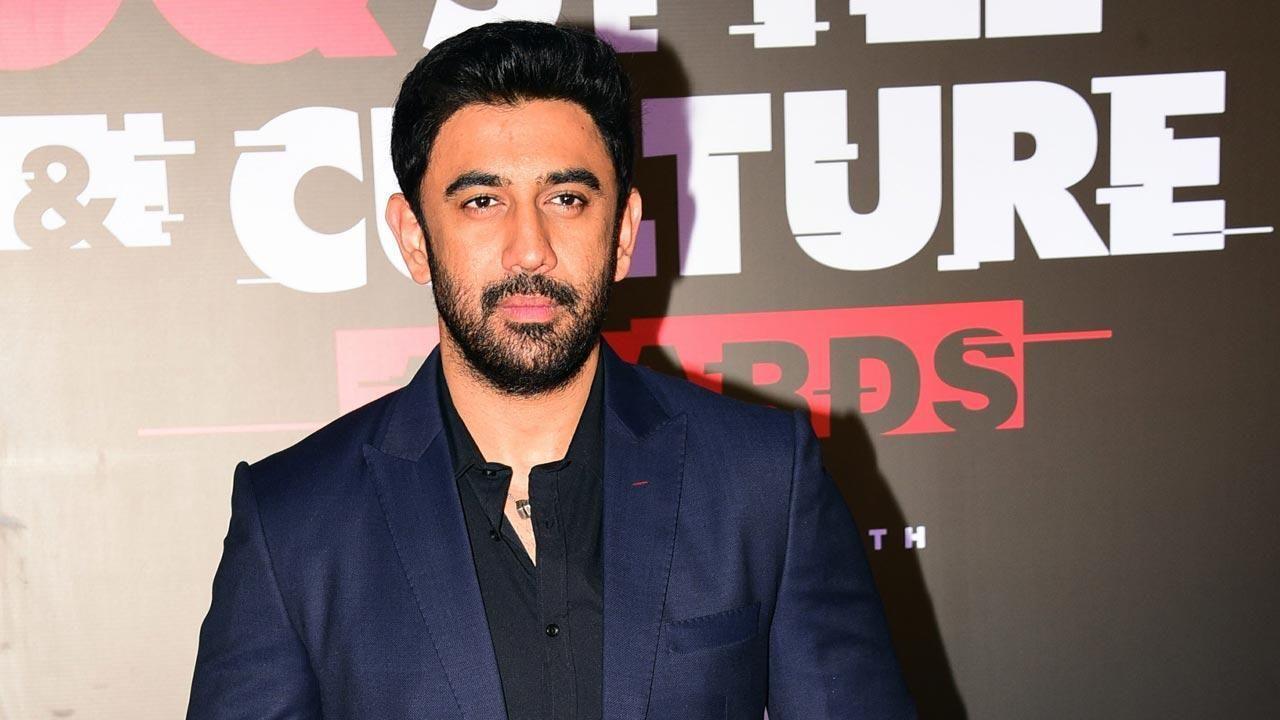 Amit Sadh recovers from Covid-19, is back on the sets of 'Breathe Into The Shadows 3'