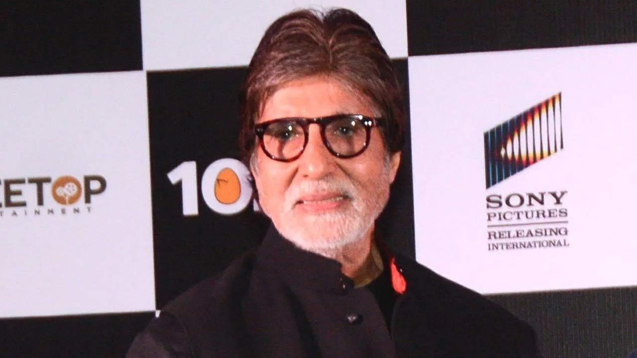 Amitabh Bachchan performs garba with the cast of Taarak Mehta Ka Ooltah Chashmah on KBC 13