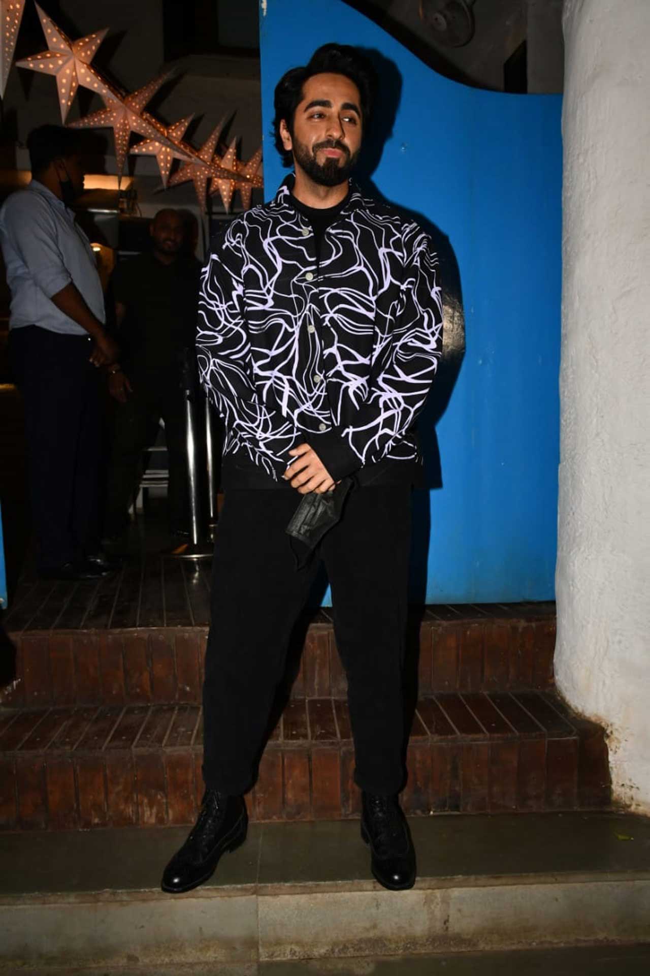 Everybody chose a black-themed ensemble for the party.  The boys, including Ayushmann Khurrana, kept it casual.